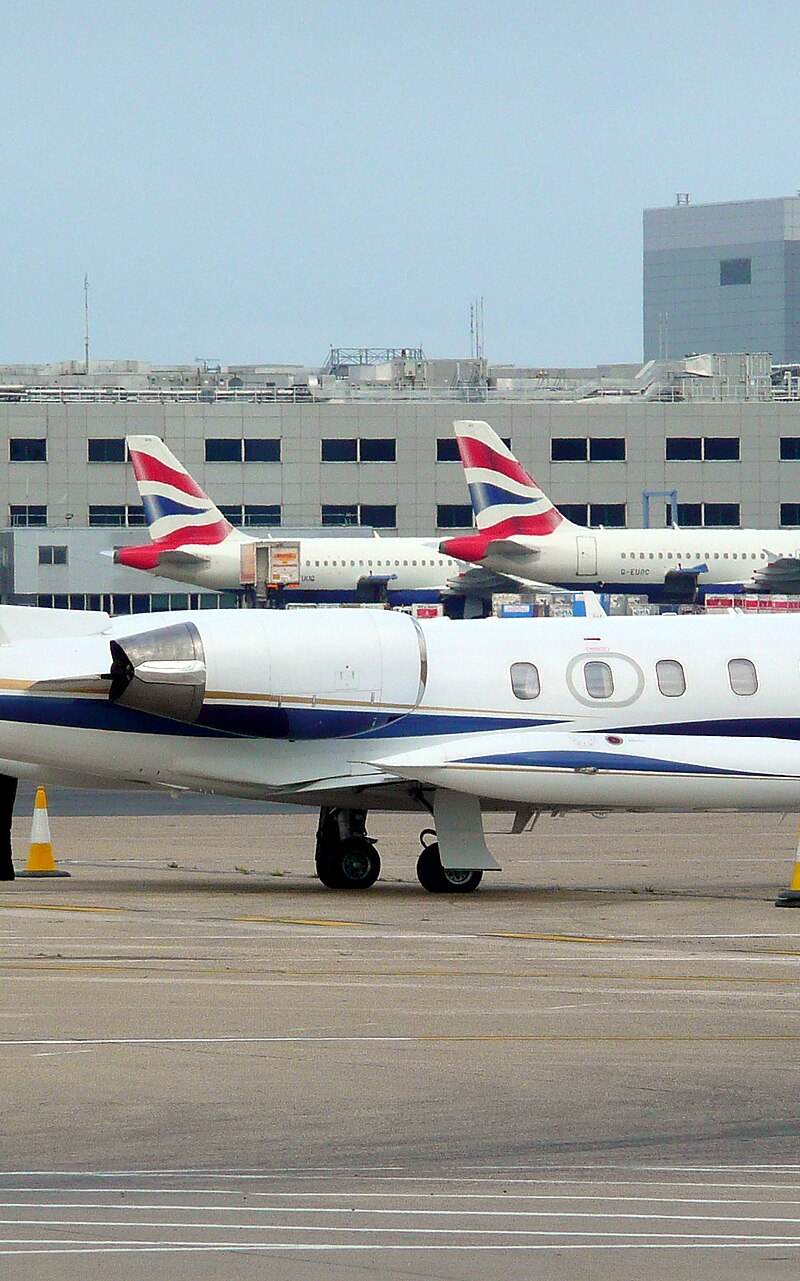N995DP - Business jet