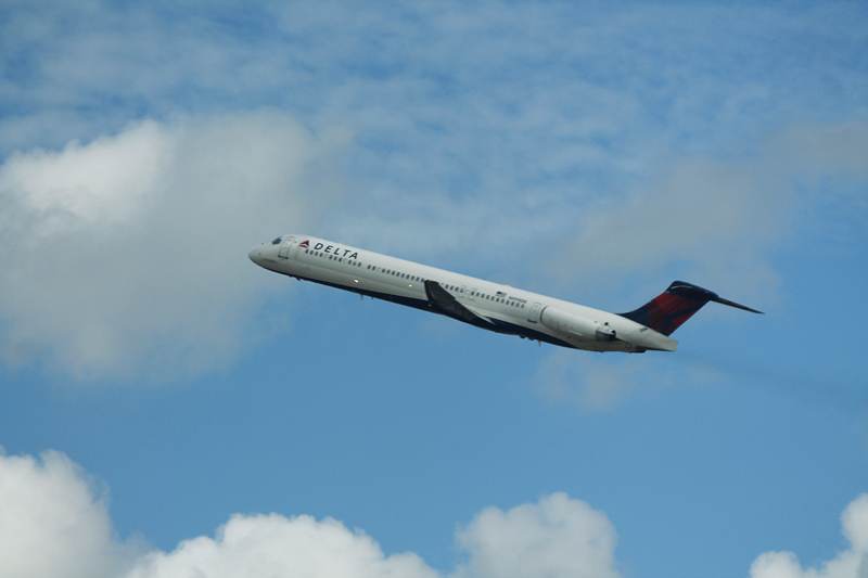 N999DN - Douglas