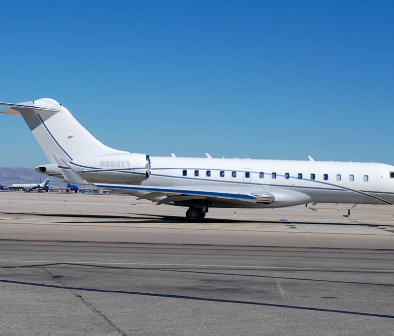 N999YY - Business jet