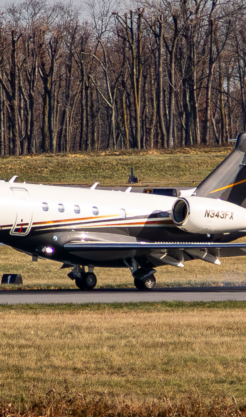 N343FX - Business jet