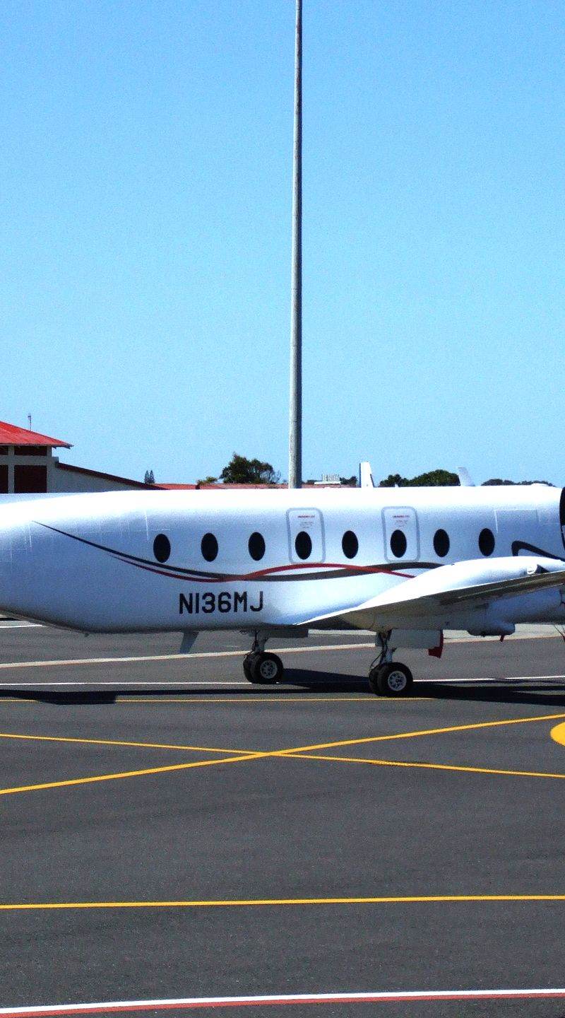N136MJ - Beechcraft