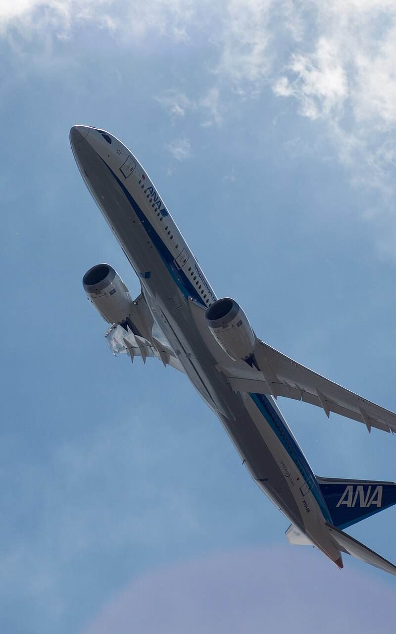 N1015B - Twin-engine aircraft
