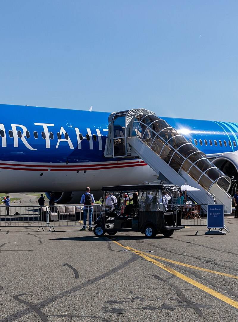 N1015X - Twin-engine aircraft