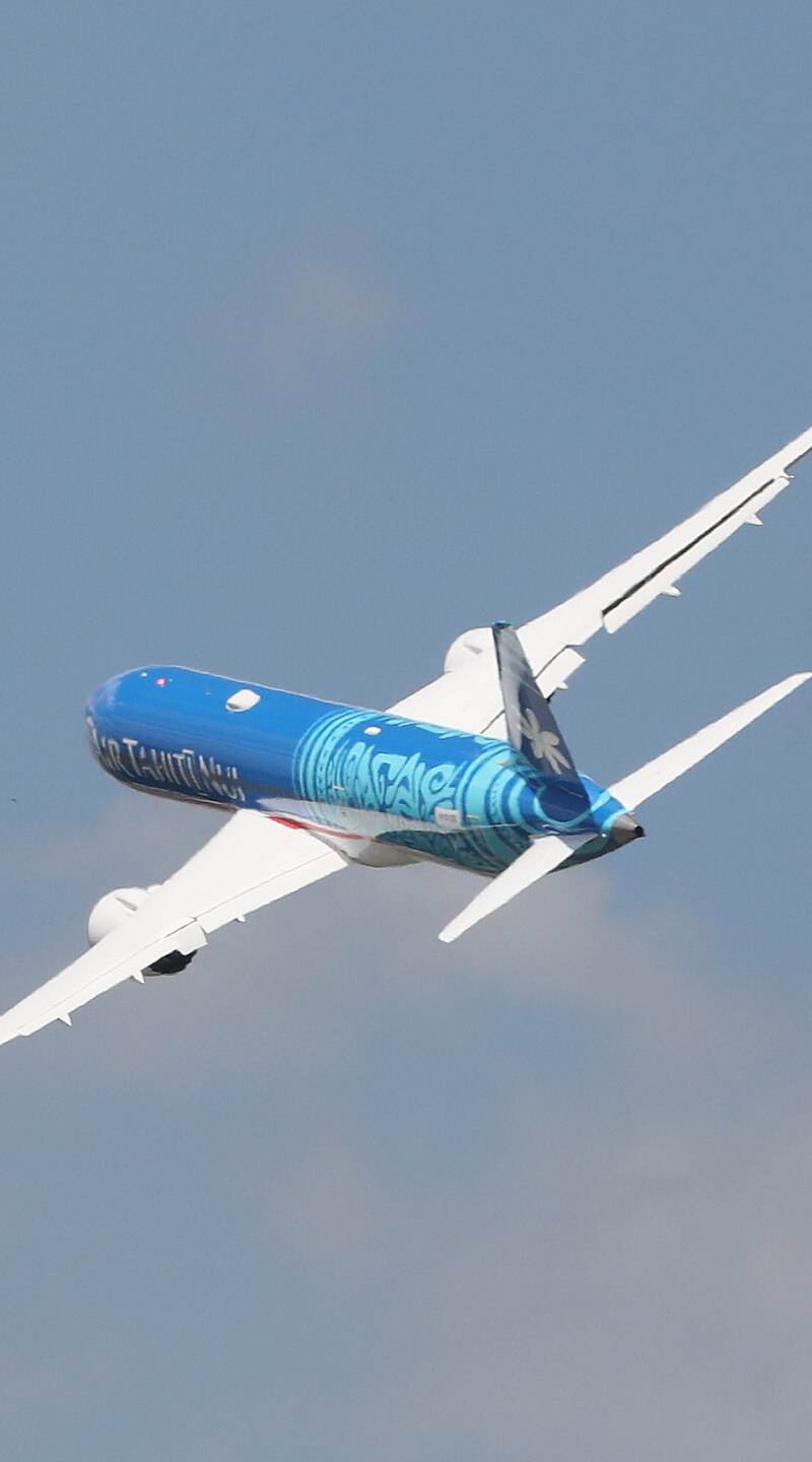 N1015X - Twin-engine aircraft