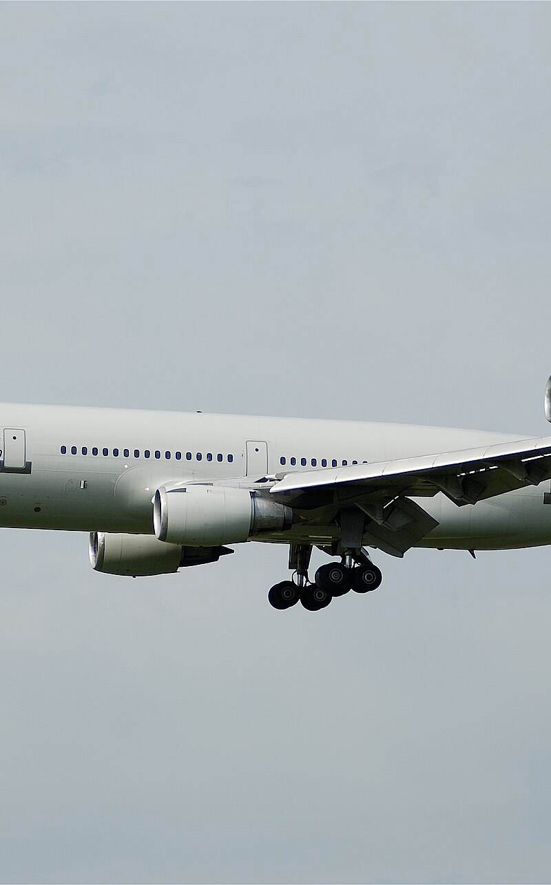 N136WA - Douglas