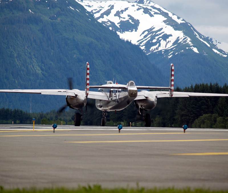  - Twin-engine aircraft