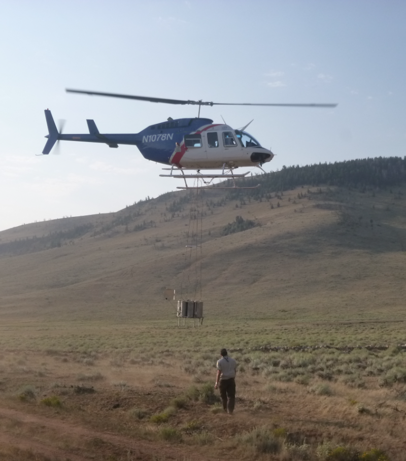 N1078N - Helicopter