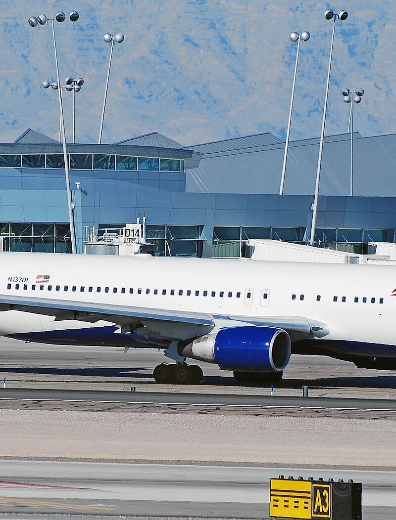 N137DL - Boeing