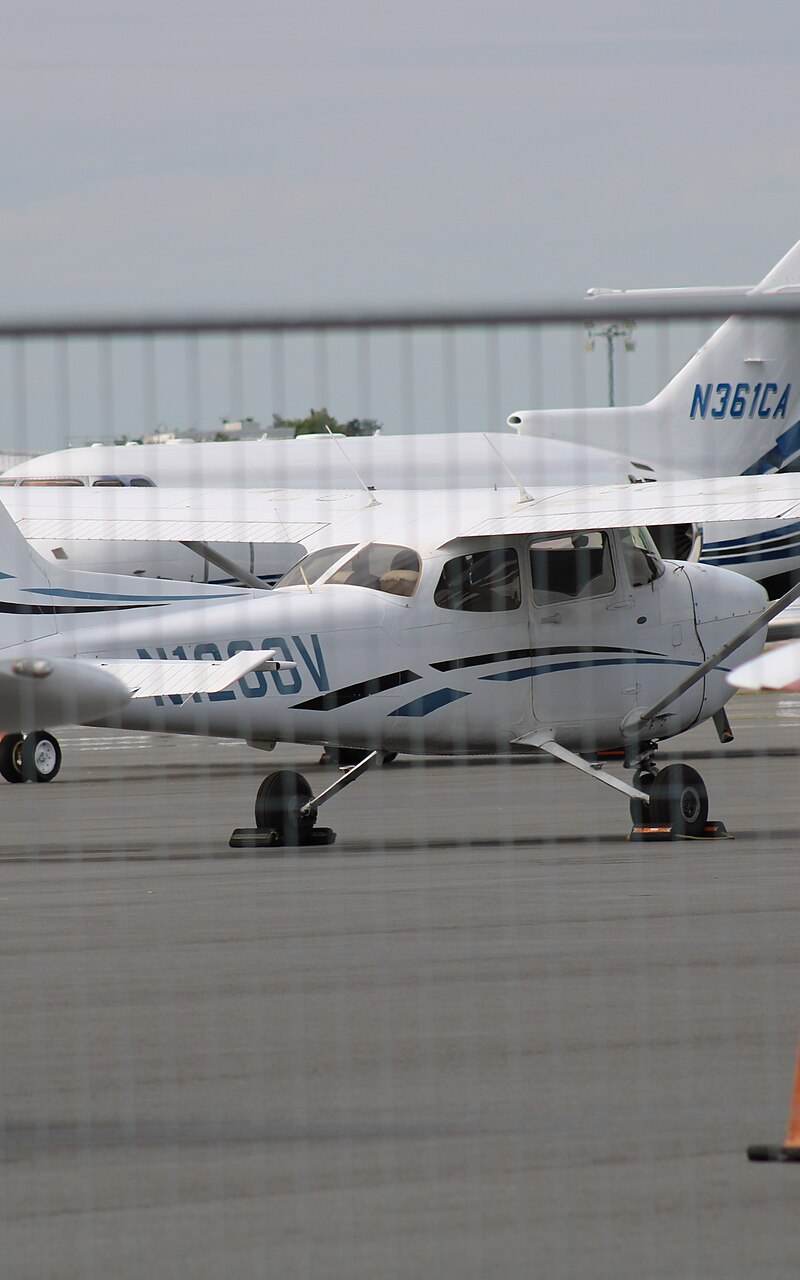 N1200V - Cessna