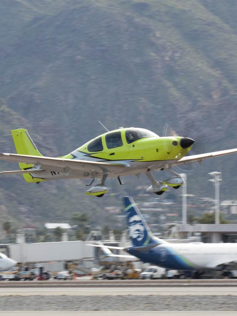N701LW - Aircraft
