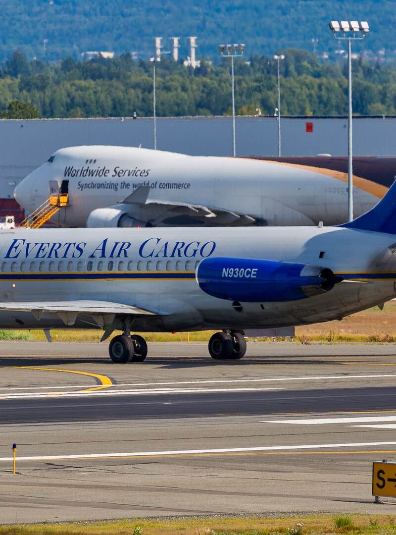 N930CE - Aircraft