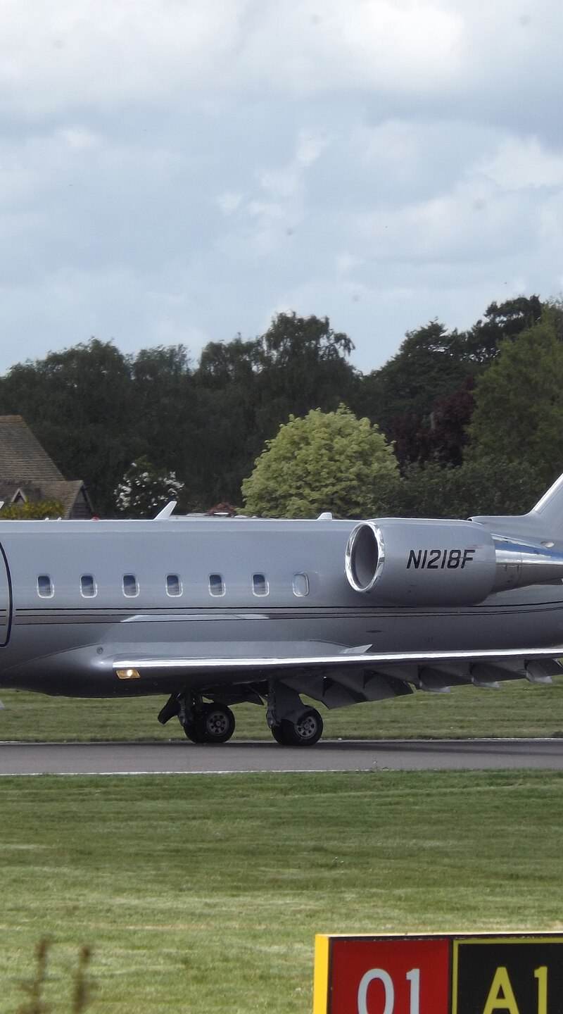 N1218F - Business jet