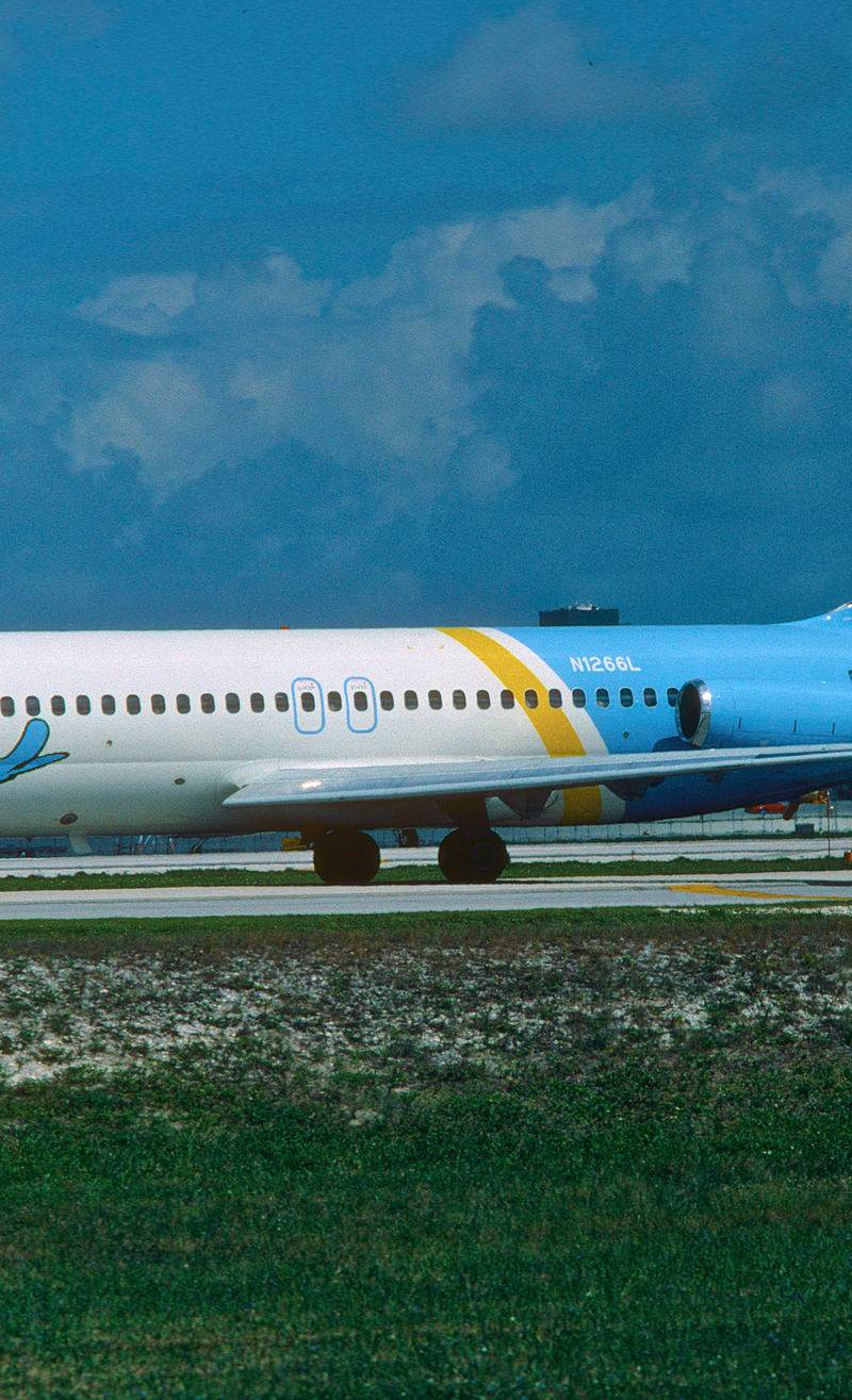 N1266L - Twin-engine aircraft