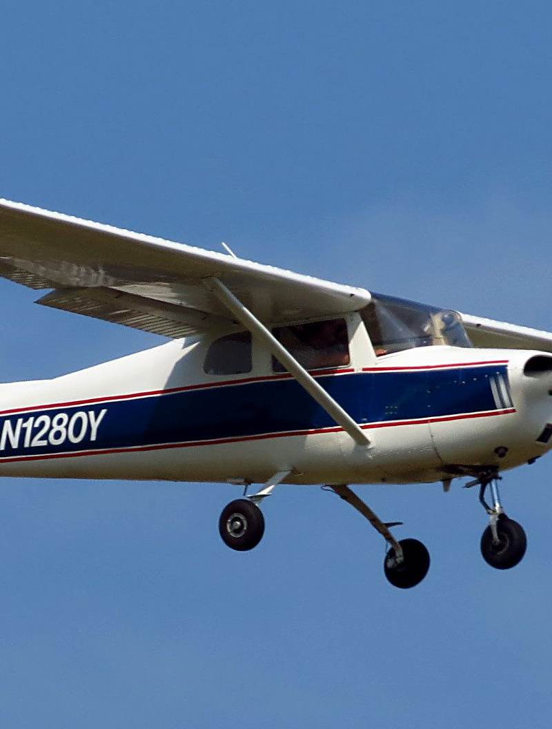N1280Y - Single-engine aircraft