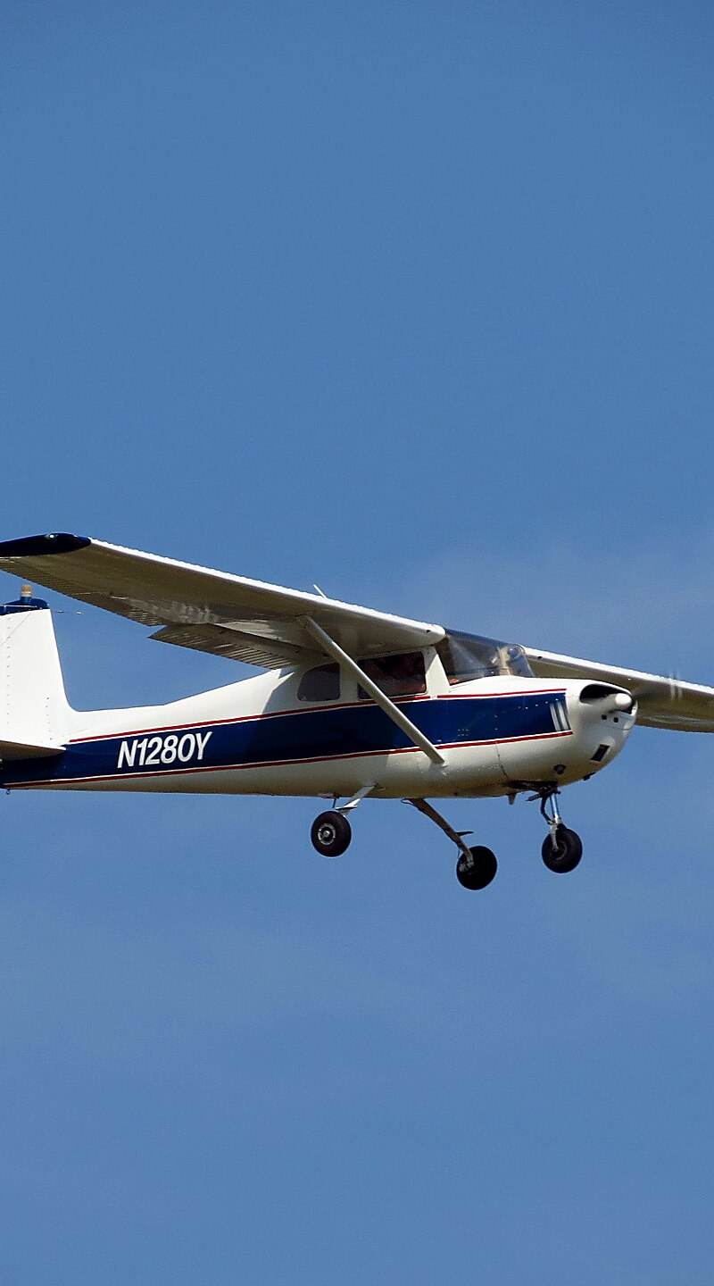 N1280Y - Single-engine aircraft