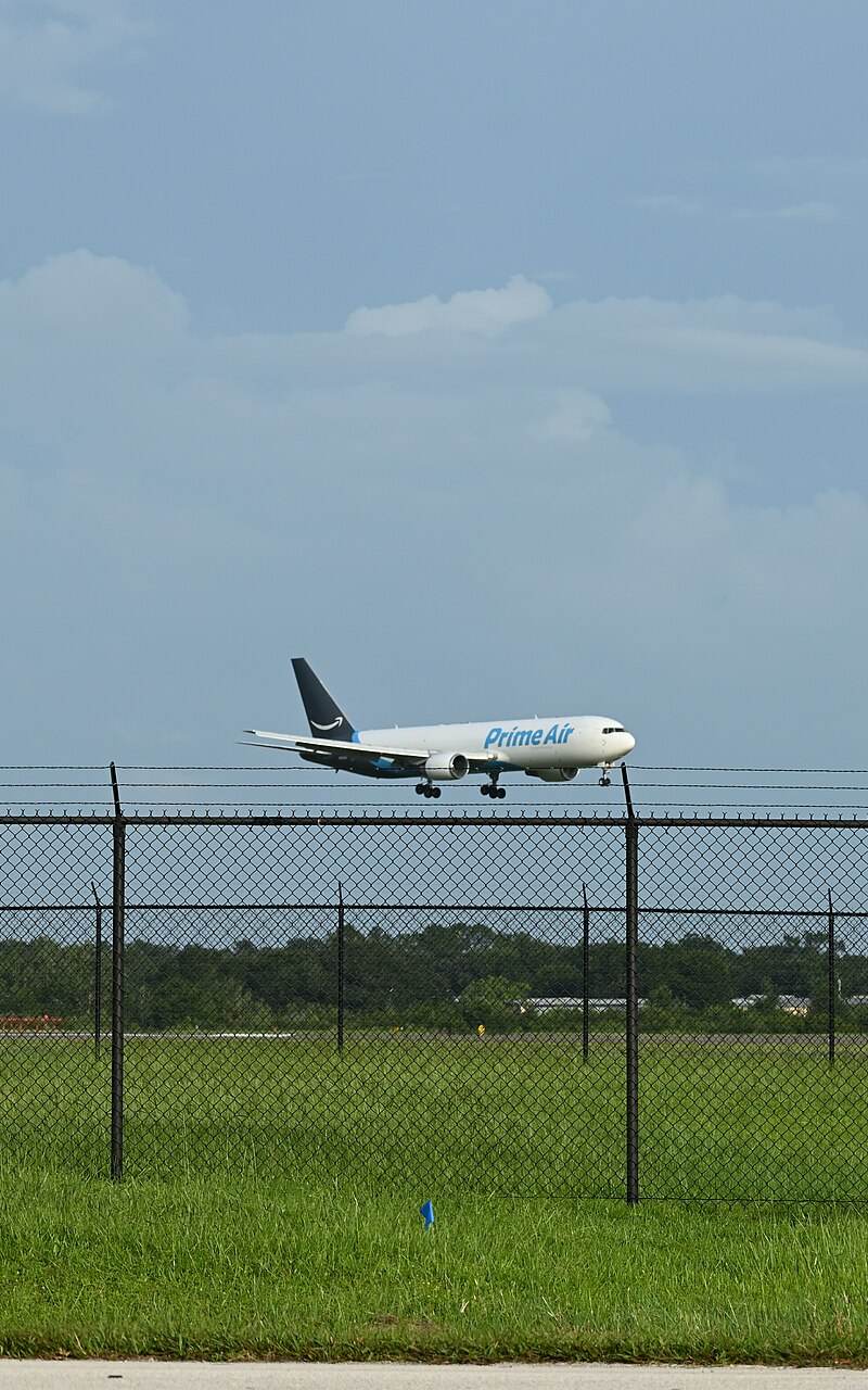 N1321A - Twin-engine aircraft