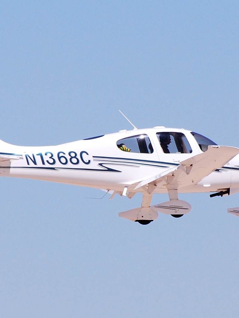 N1368C - Cirrus
