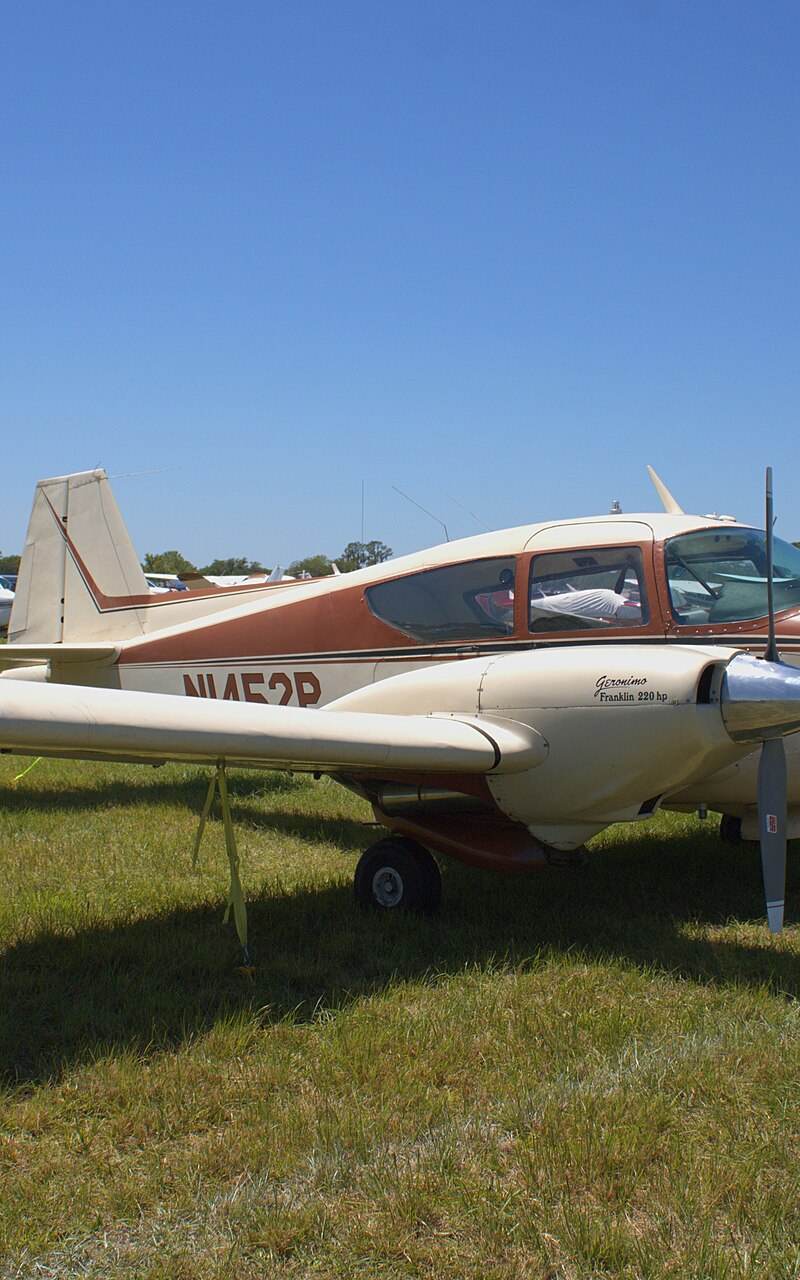 N1452P - Piper