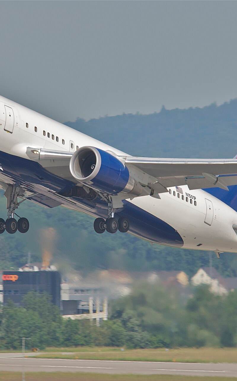 N1501P - Twin-engine aircraft