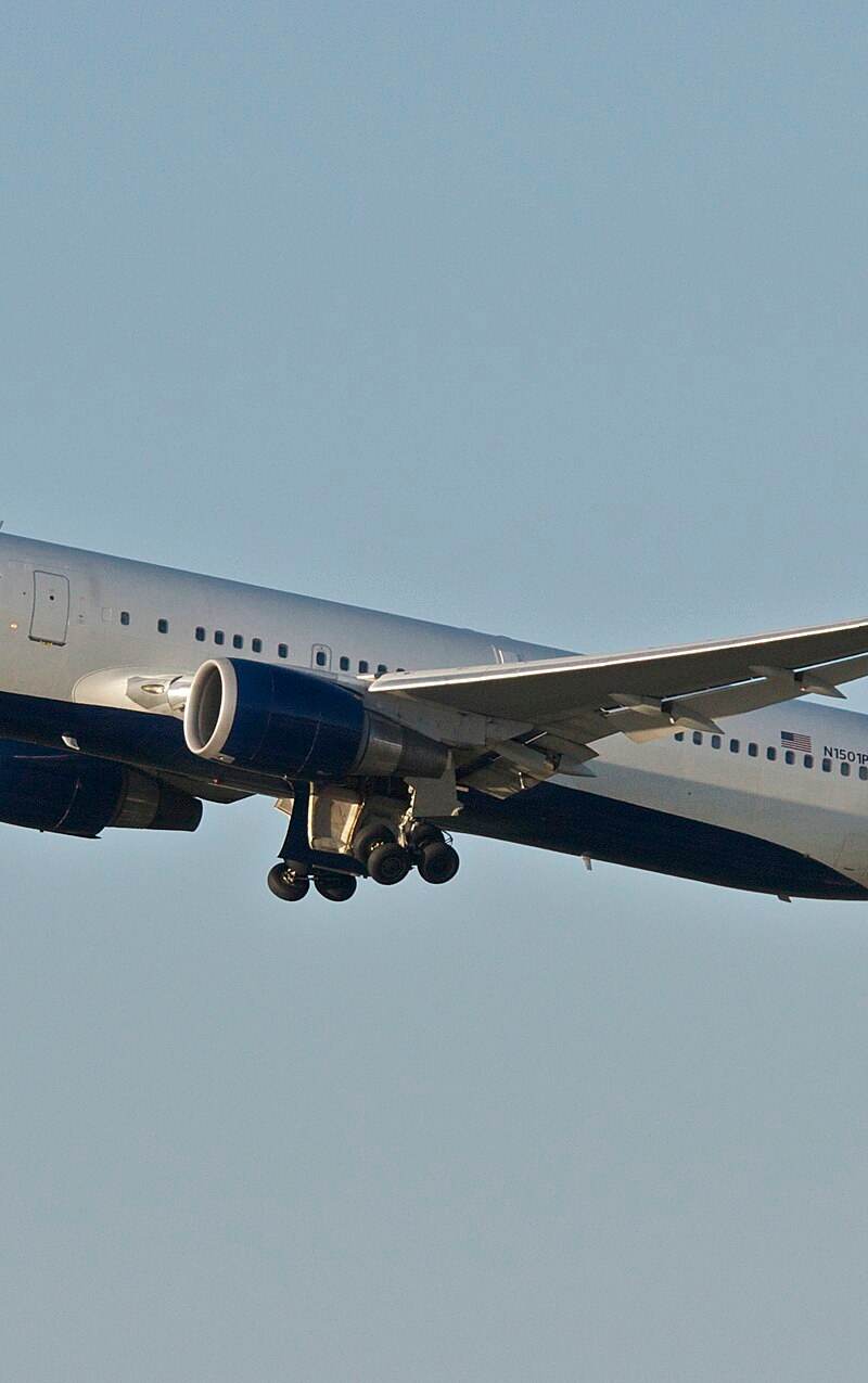 N1501P - Twin-engine aircraft