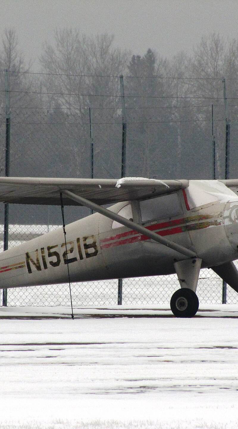 N1521B - Single-engine aircraft