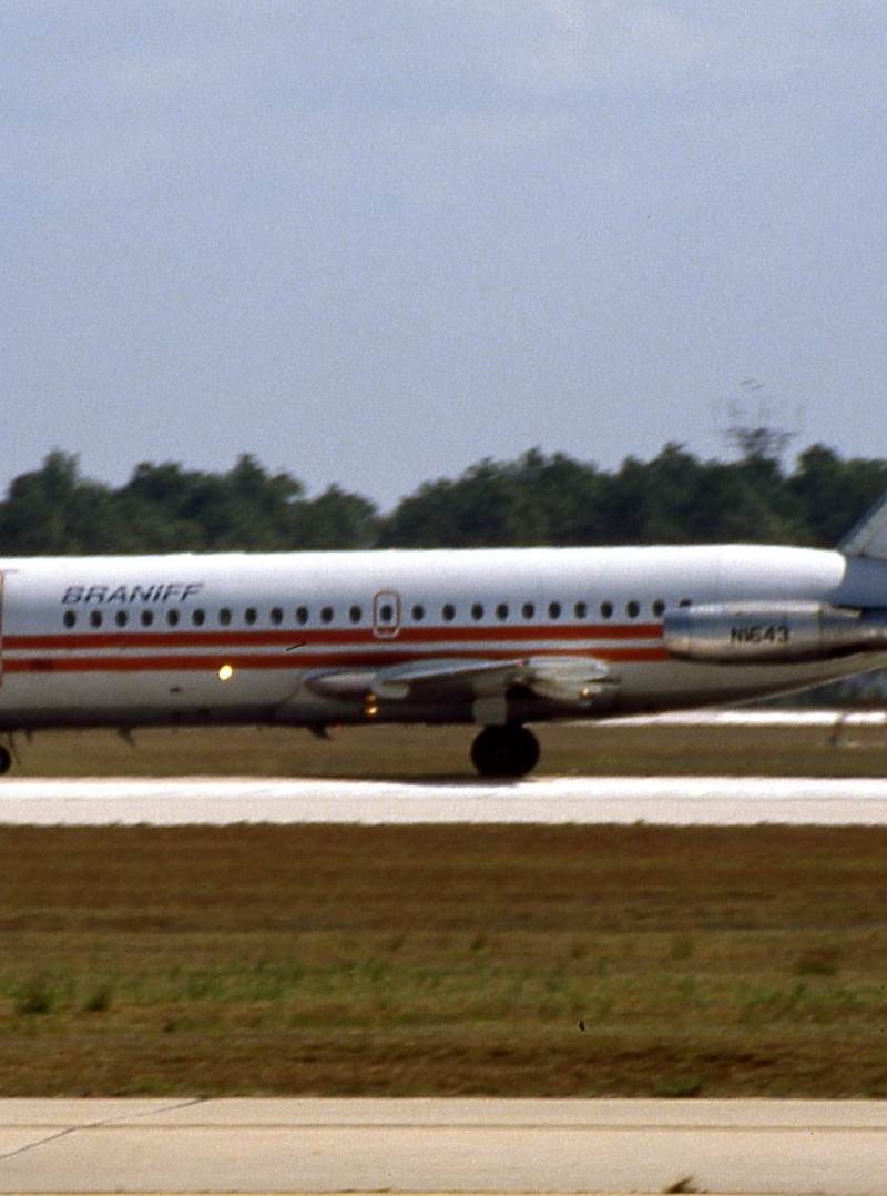 N1543 - Aircraft