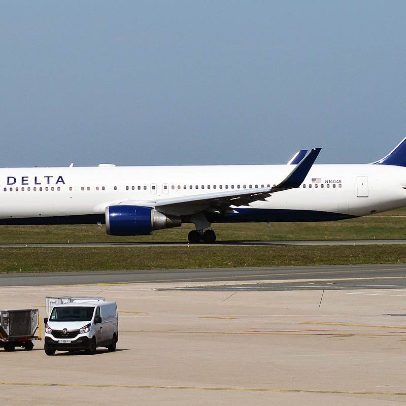 N1604R - Boeing
