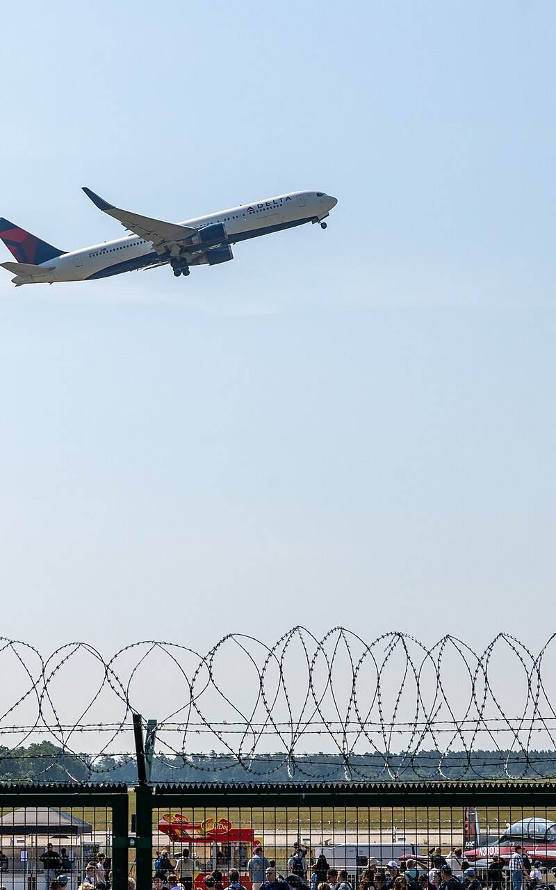 N1604R - Boeing