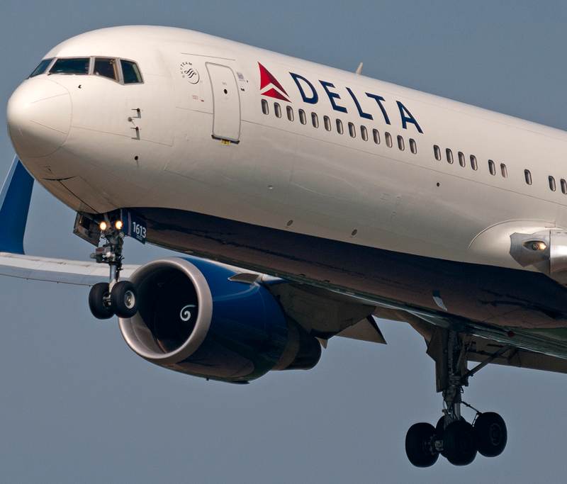 N1613B - Boeing