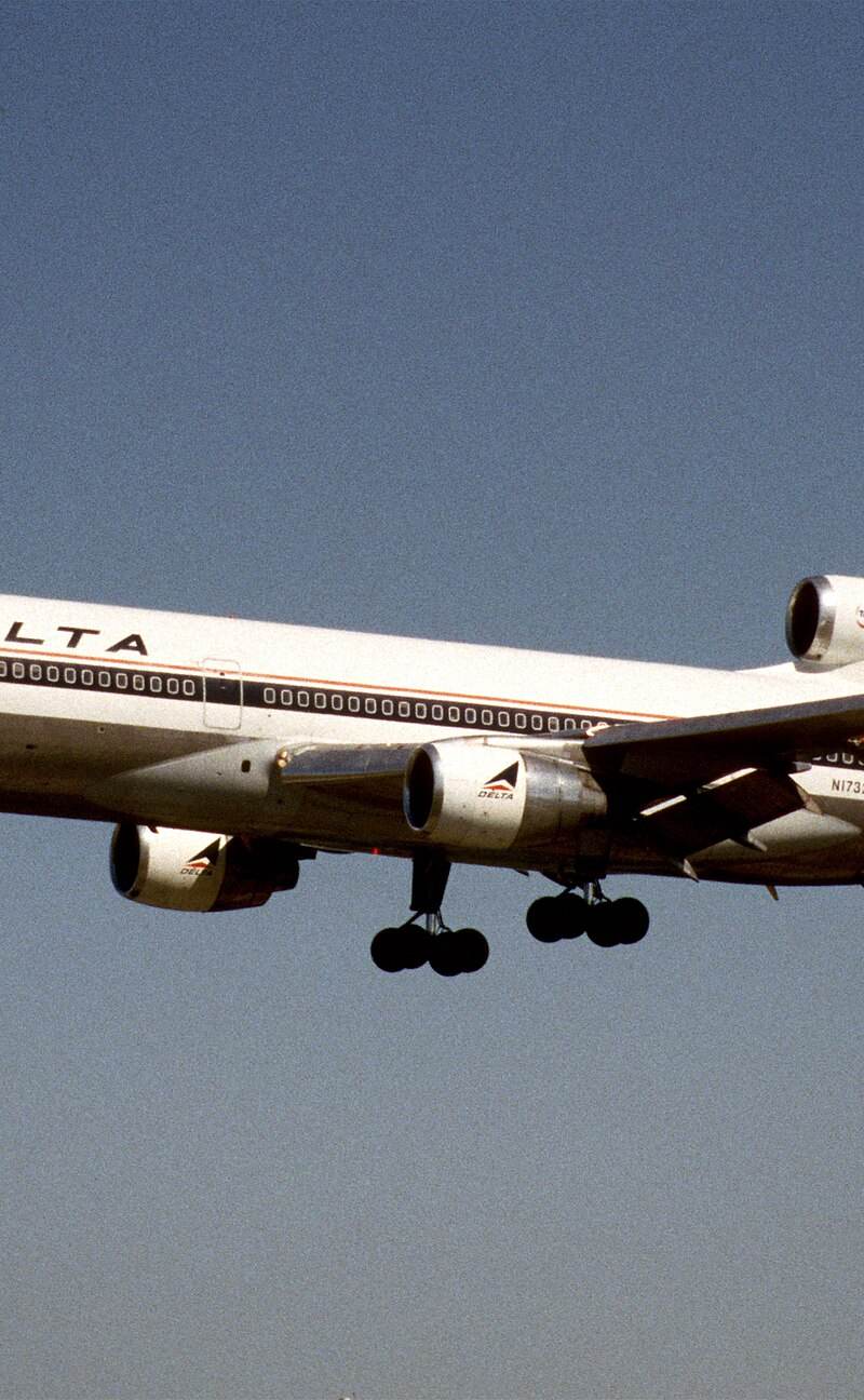 N1732D - Lockheed