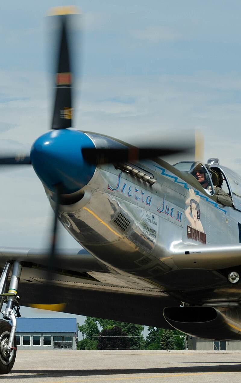 N1751D - Warbird
