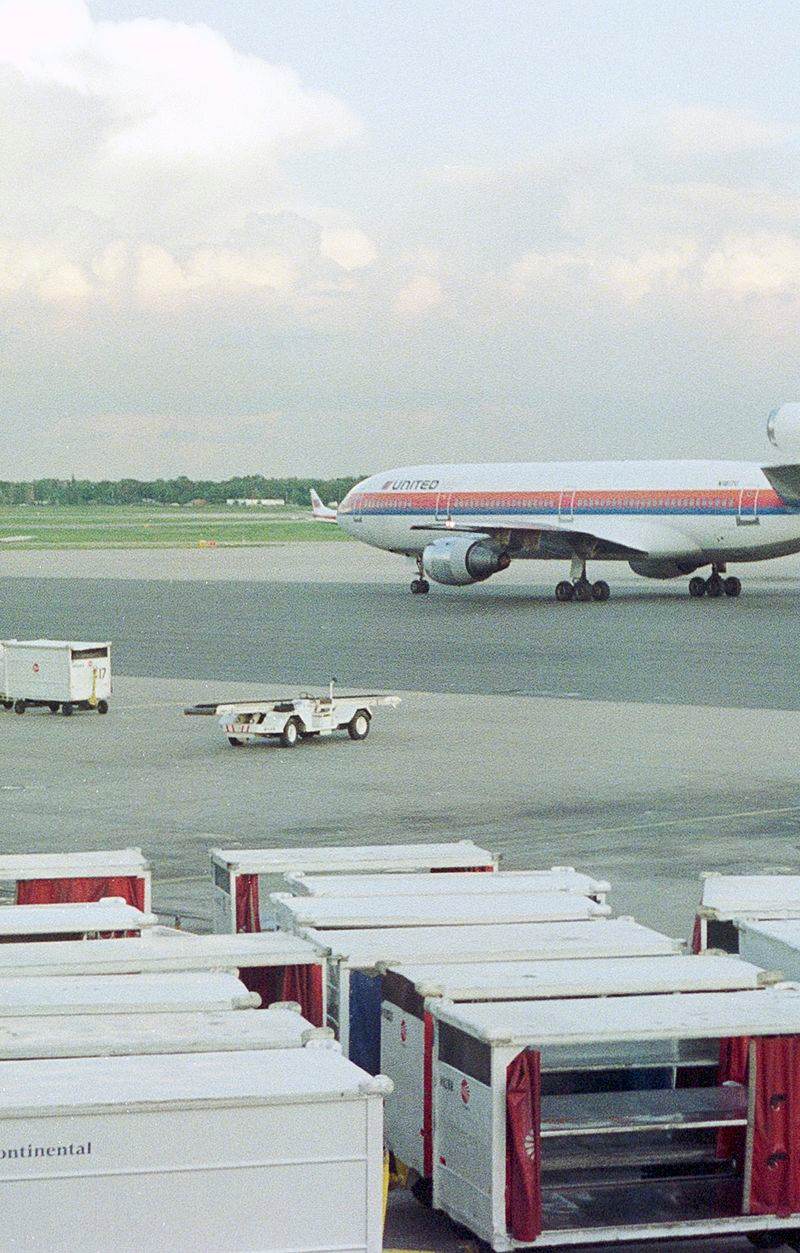 N1807U - Douglas