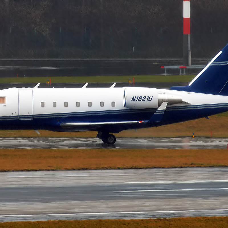 N1821U - Business jet