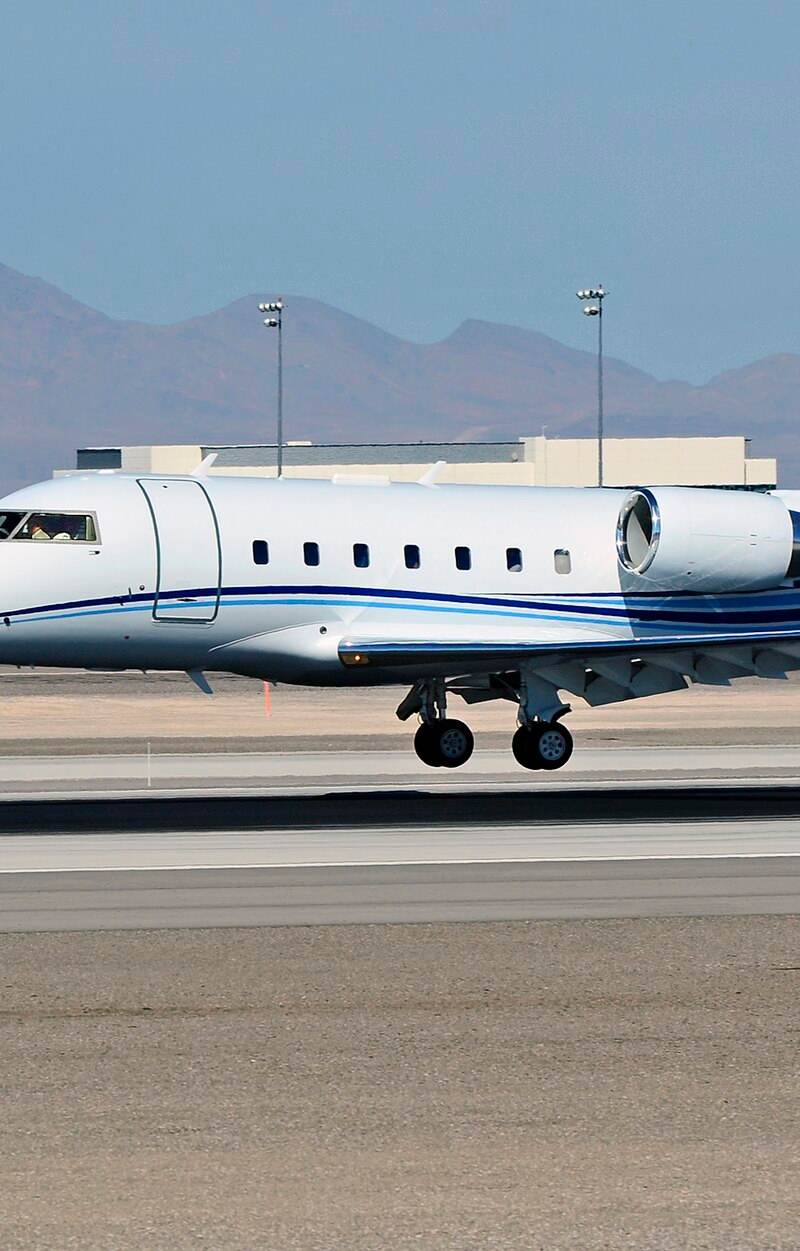N1903G - Business jet
