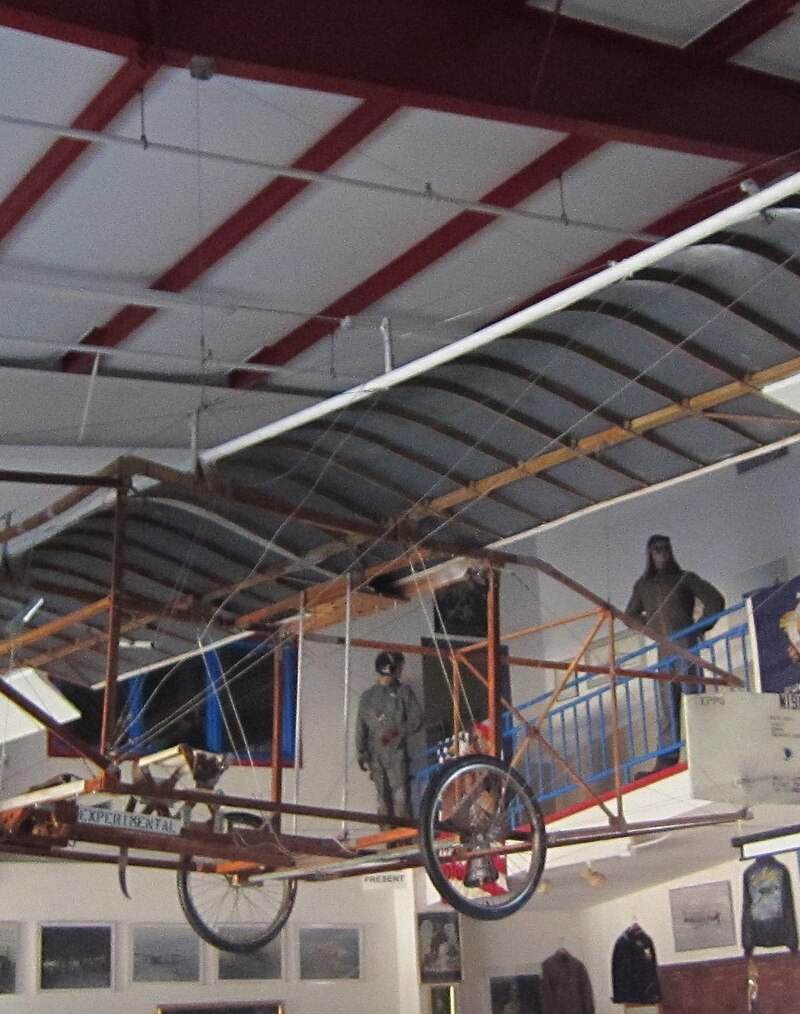 N1907 - Aircraft