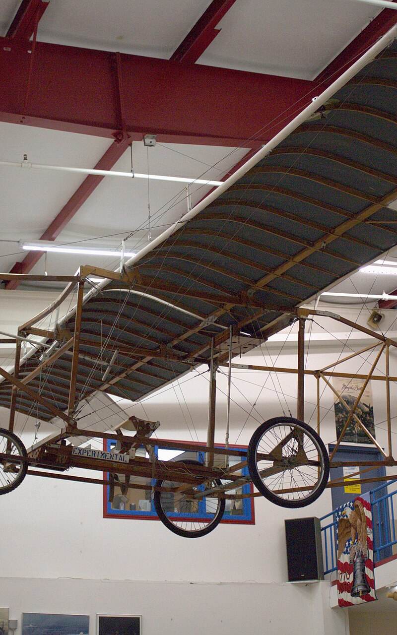 N1907 - Aircraft