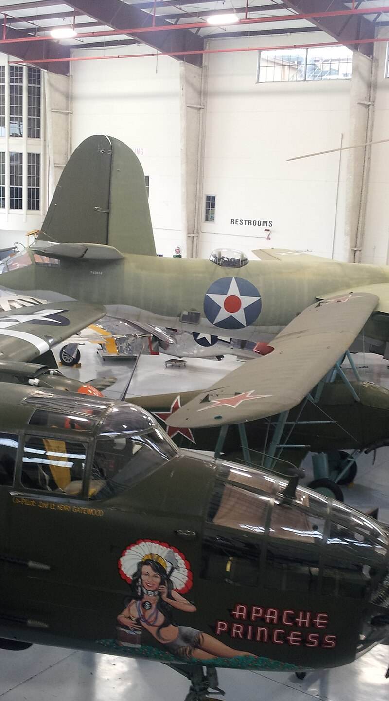  - Twin-engine aircraft