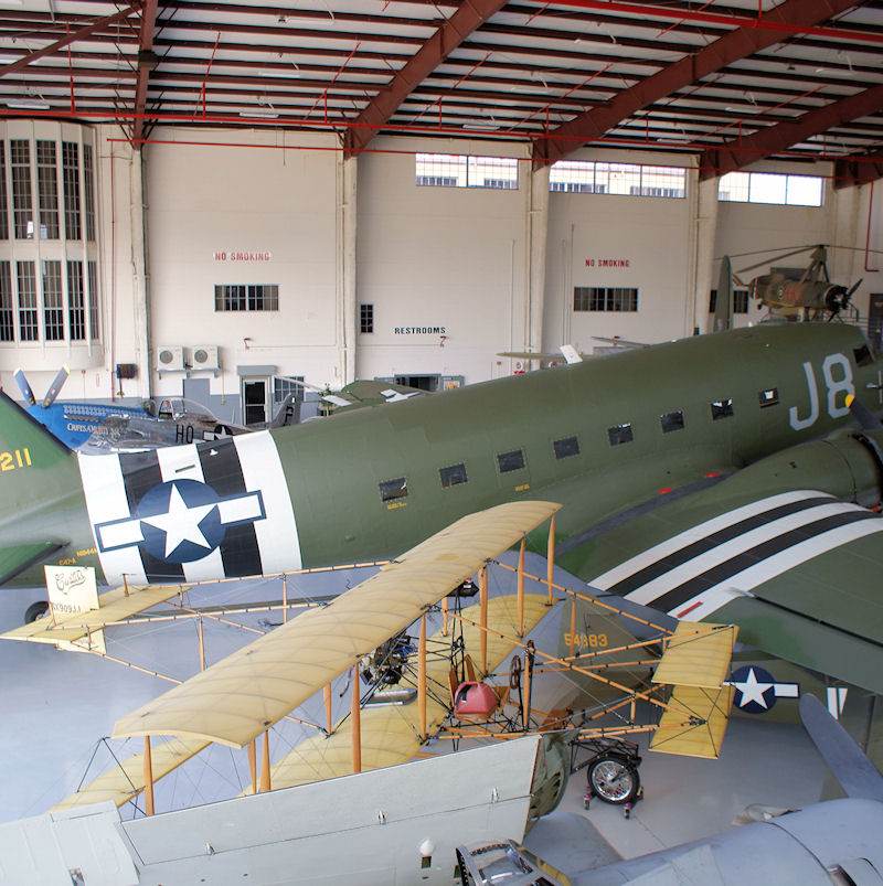 N1944A - Twin-engine aircraft