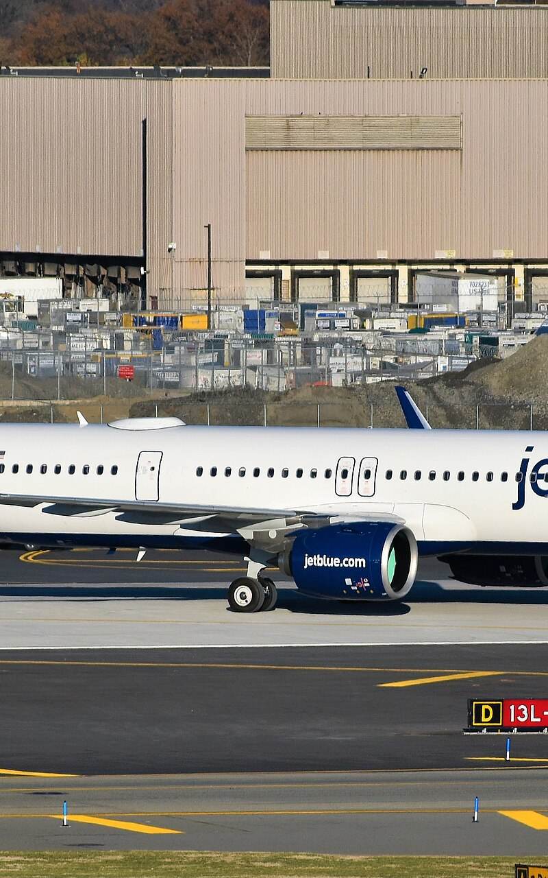 N2016J - Airbus