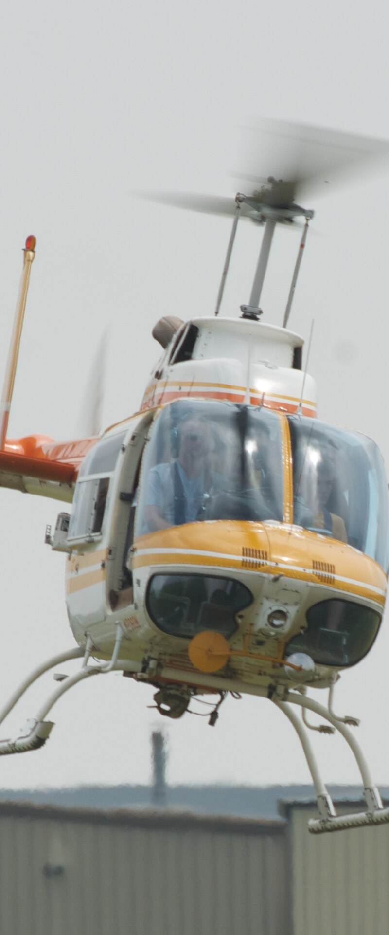N2060N - Helicopter