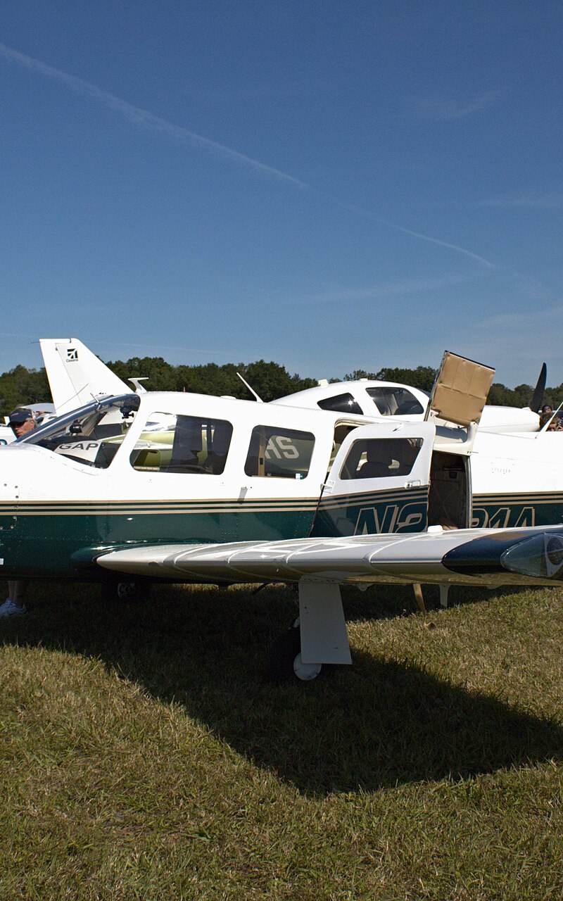 N2081A - Piper
