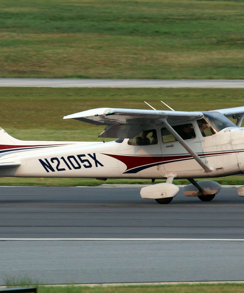 N2105X - Cessna