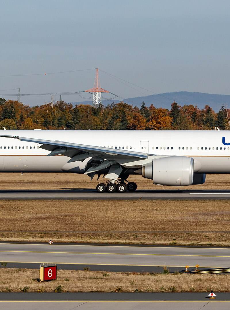 N2136U - Boeing