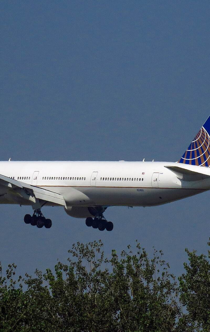 N2140U - Boeing
