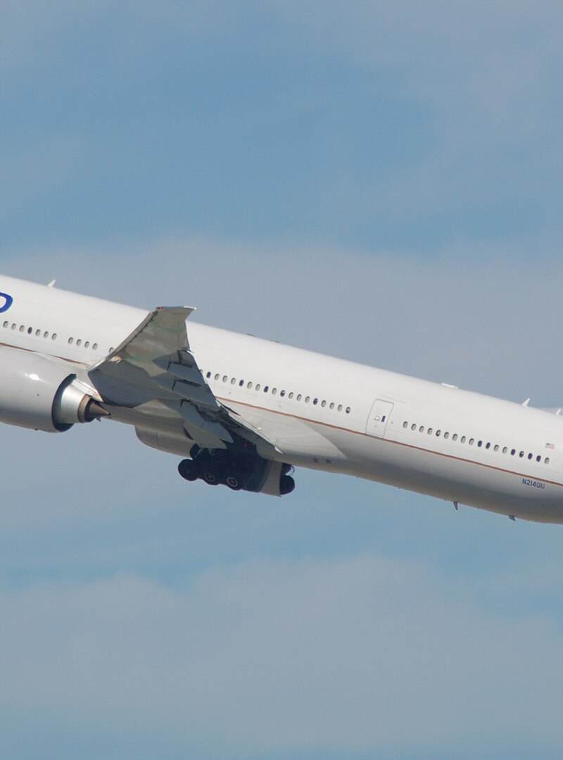 N2140U - Boeing