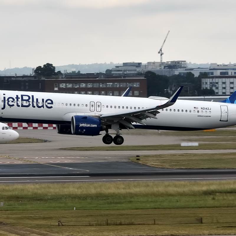 N2142J - Airbus