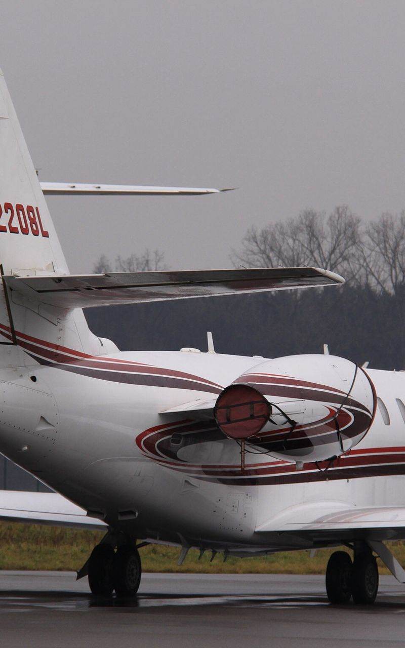 N2208L - Business jet