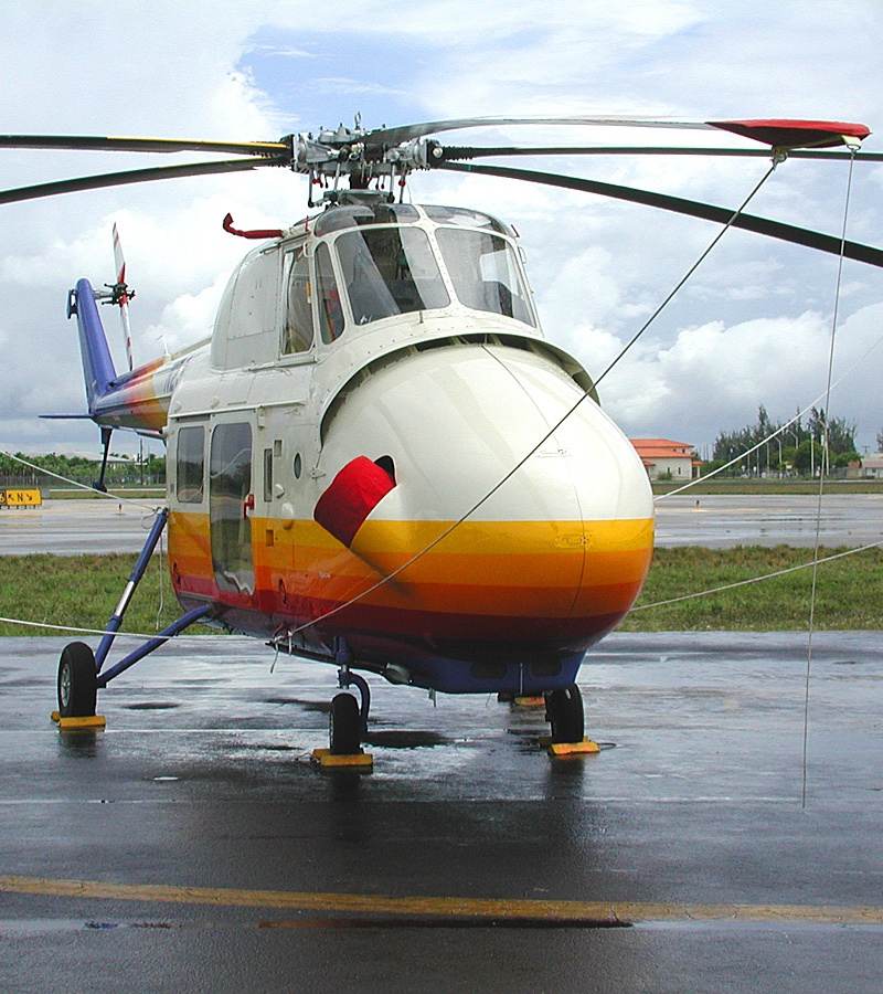 N2302F - Helicopter