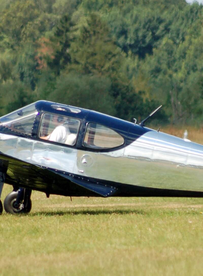 N2451 - Single-engine aircraft