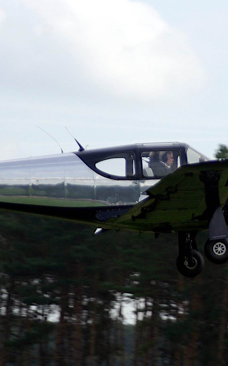 N2451B - Single-engine aircraft